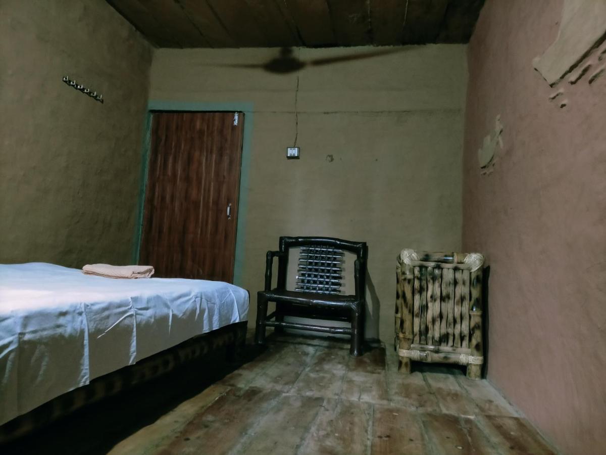 Risong Family Guest House Majuli Exterior photo