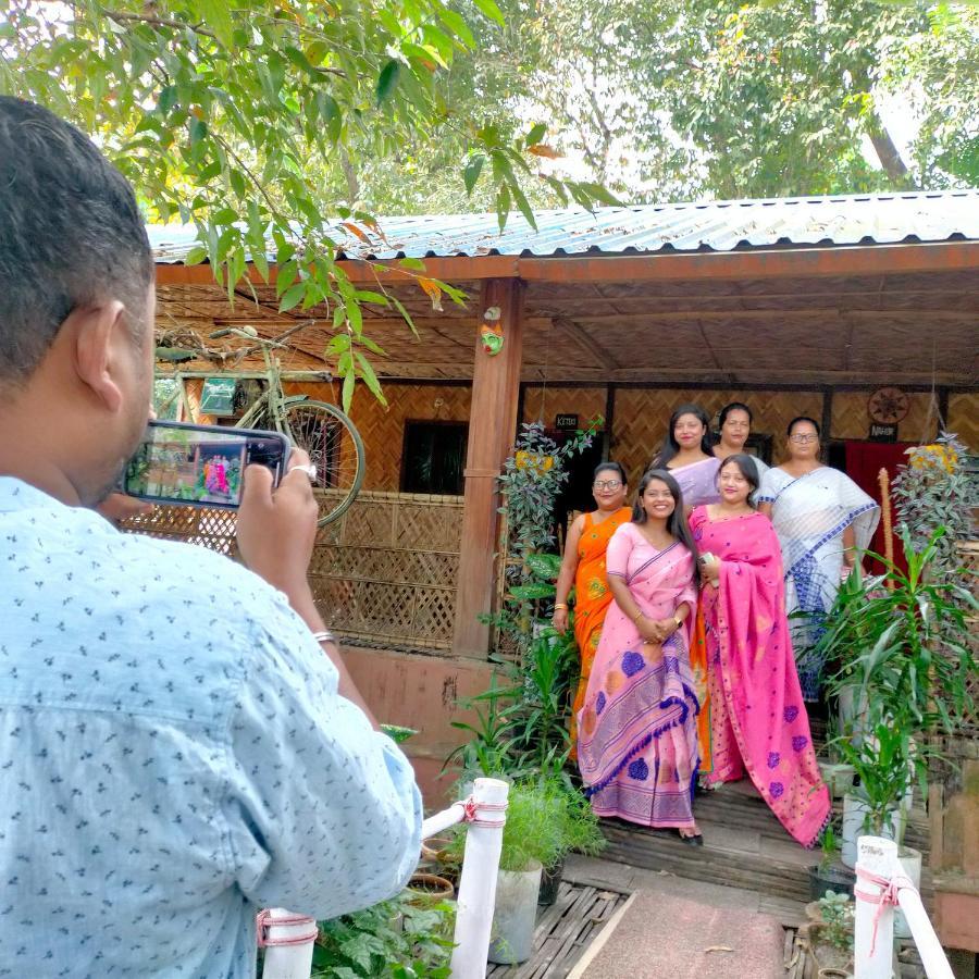Risong Family Guest House Majuli Exterior photo